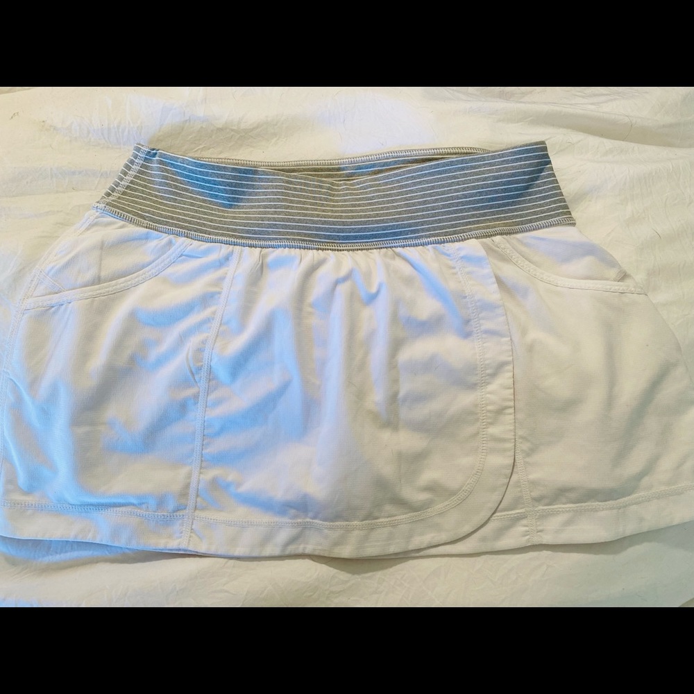 Zella Tennis Skort - Size Small